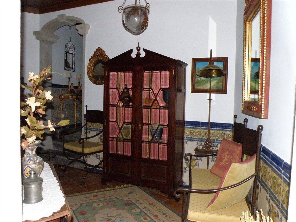 Отель Casa De S. Thiago Do Castelo Обидуш Экстерьер фото