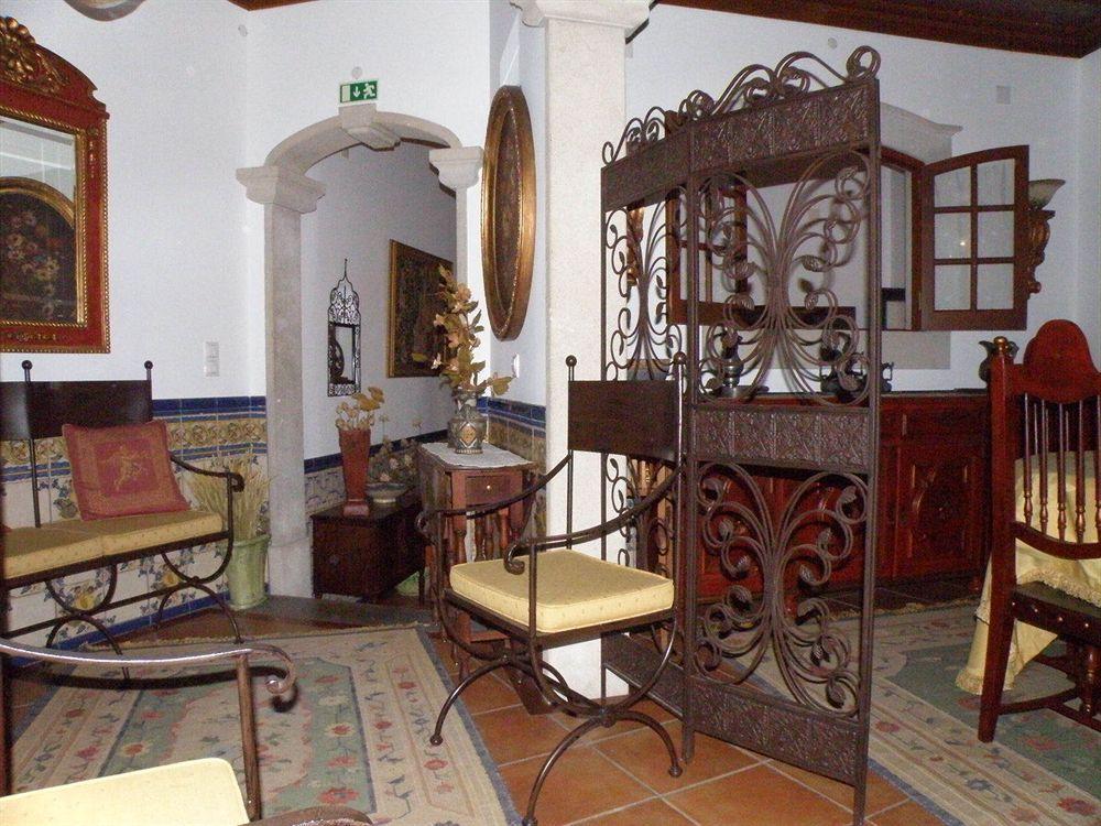 Отель Casa De S. Thiago Do Castelo Обидуш Экстерьер фото